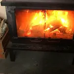 Talo Kainuun Korvessa Kiekinkoskella Kuhmo