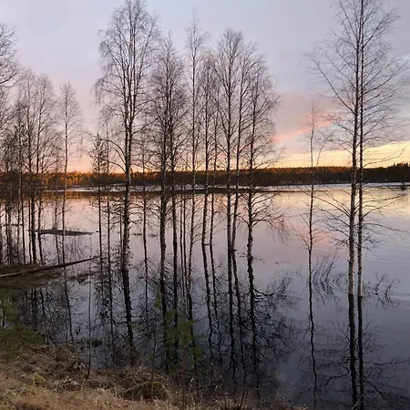 Alpehytte Talo Kainuun Korvessa Kiekinkoskella Kuhmo