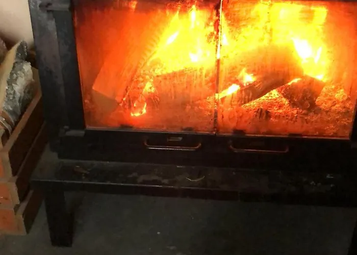 Talo Kainuun Korvessa Kiekinkoskella Kuhmo