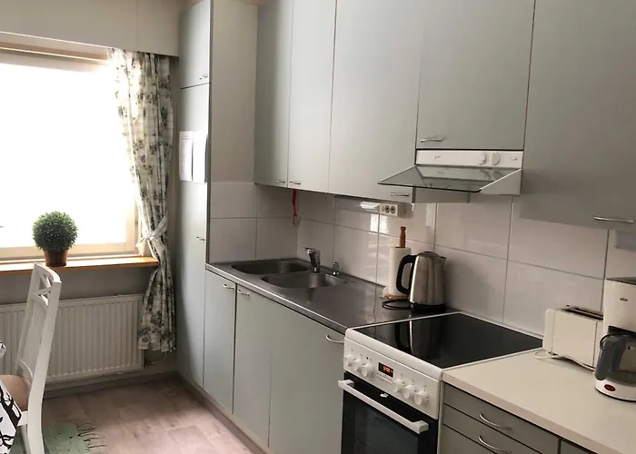 Talo Kainuun Korvessa Kiekinkoskella * Kuhmo